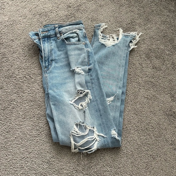 American Eagle Outfitters Denim - AE Mom Jeans